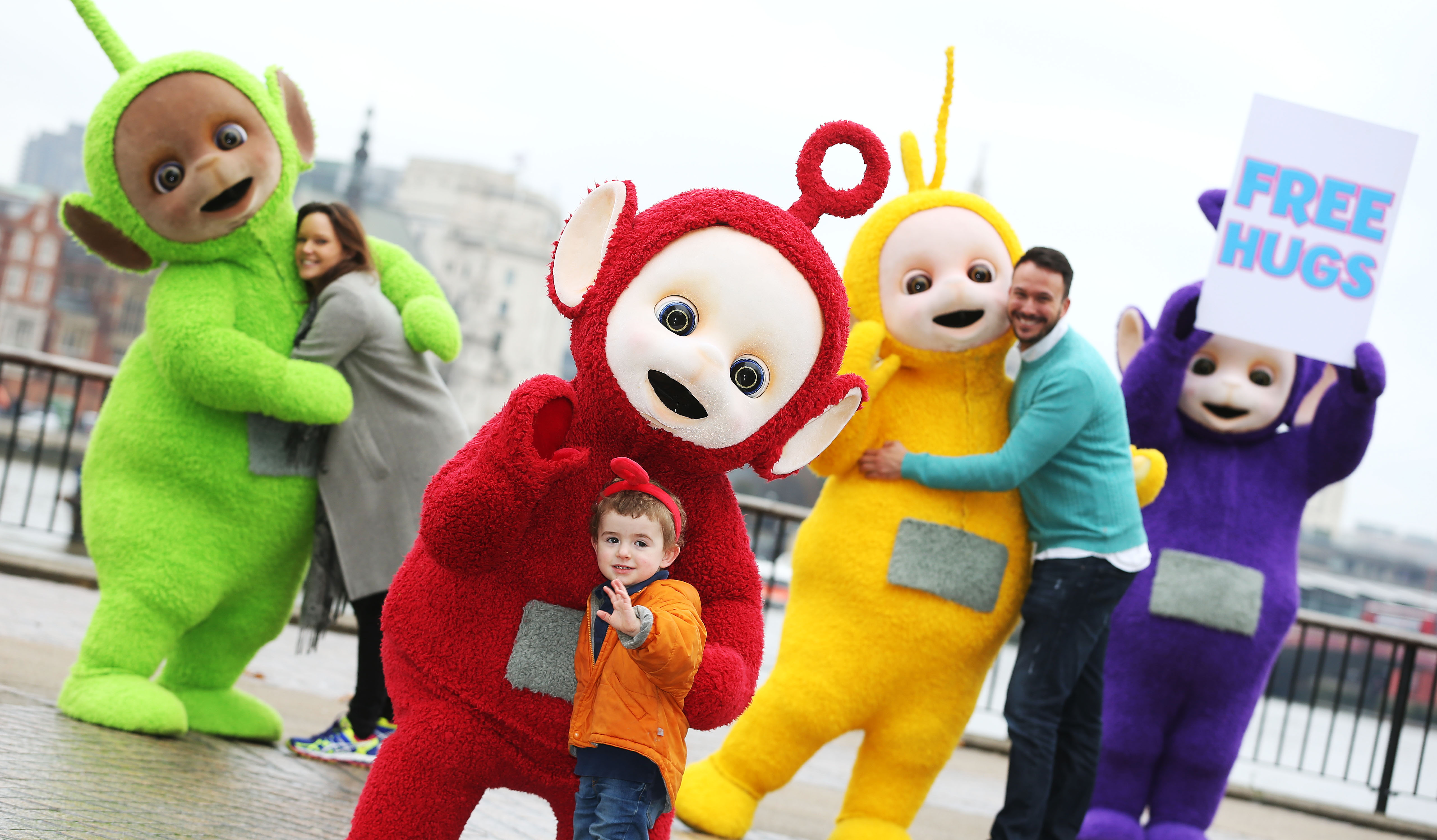 Teletubbies Free Hugs